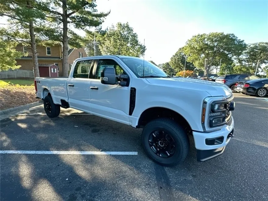 2026 Ford F-250 XL photo 1