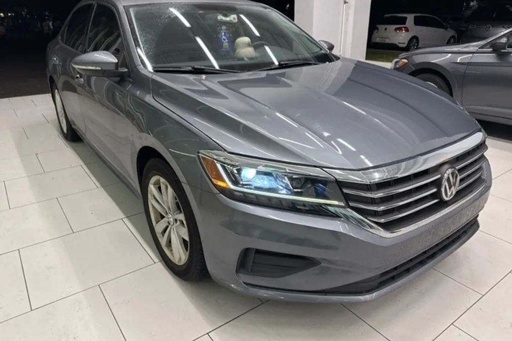 2020 Volkswagen Passat 2.0T S photo 1