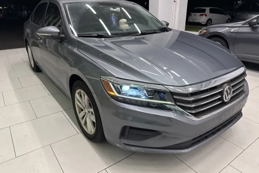 2020 Volkswagen Passat 2.0T S photo 1