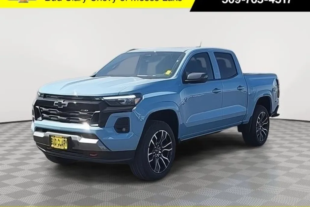 2025 Chevrolet Colorado Z71 photo 1