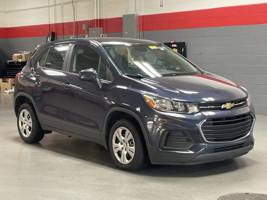2018 Chevrolet Trax LS photo 1