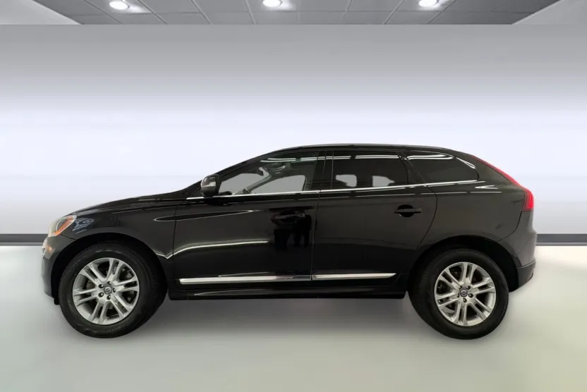 2015 Volvo XC60 T5 Drive-E Premier photo 1