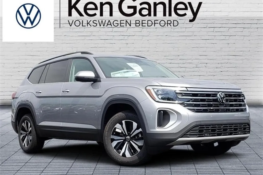 2026 Volkswagen Atlas SE photo 1