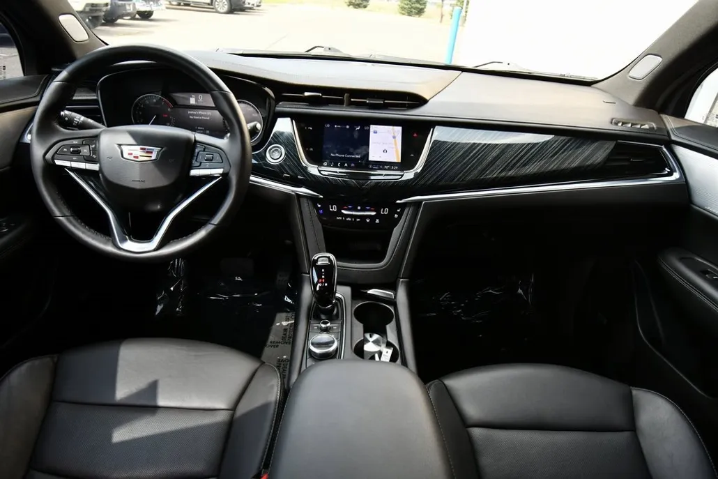2023 Cadillac XT6 Premium Luxury photo 1
