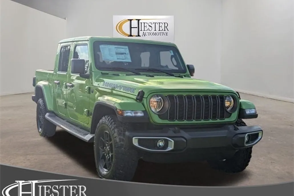 2025 Jeep Gladiator Sport photo 1