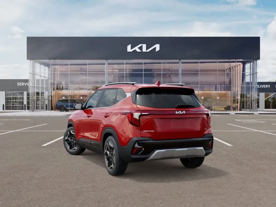 2026 Kia Seltos SX photo 1