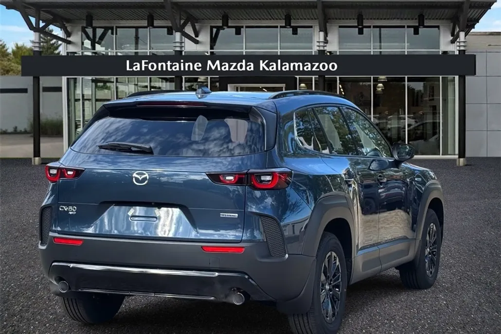 2025 Mazda CX-50 Premium photo 1