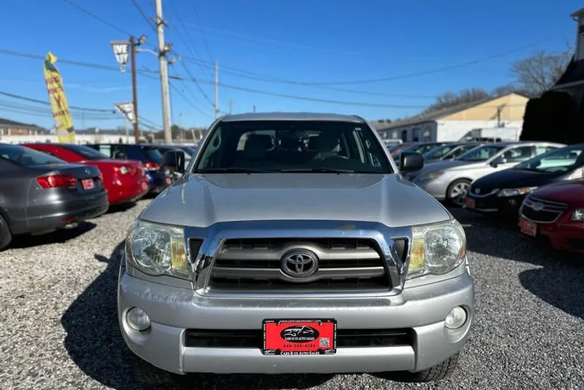 2010 Toyota Tacoma V6 photo 1