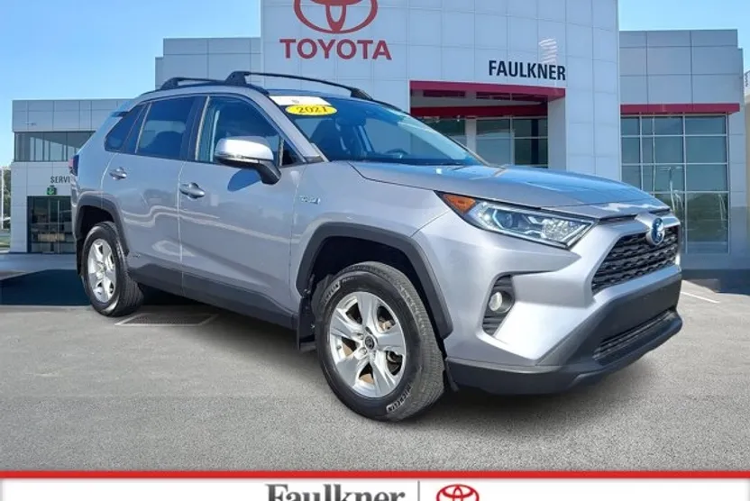 2021 Toyota RAV4 Hybrid XLE photo 1
