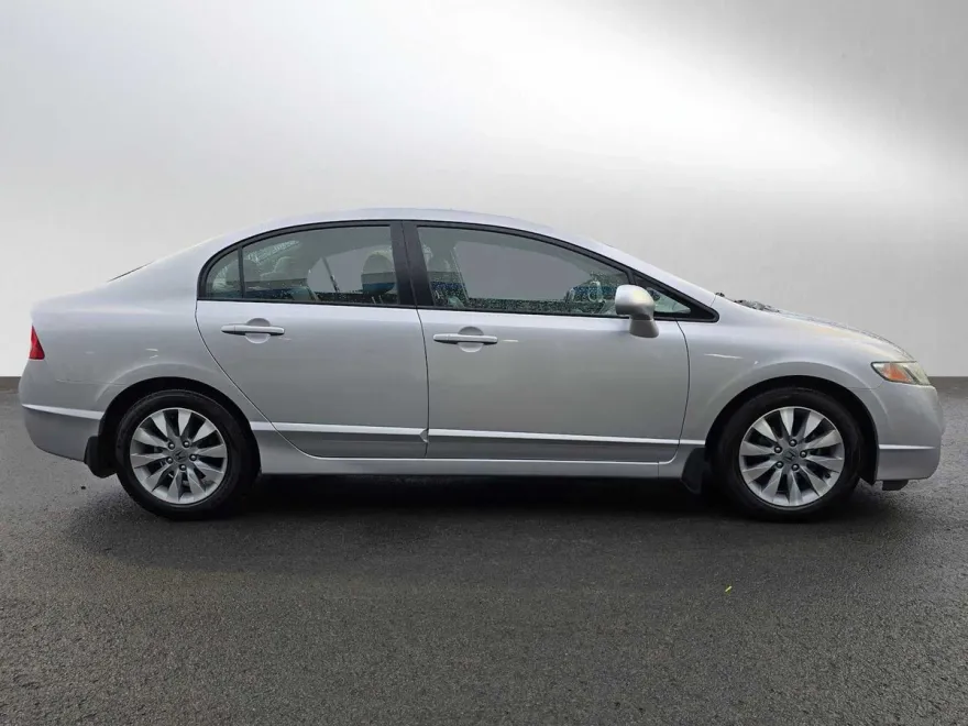 2010 Honda Civic EX-L photo 1