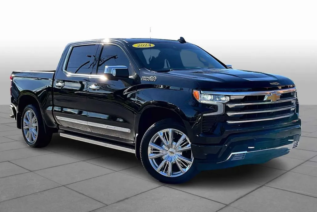 2024 Chevrolet Silverado 1500 High Country photo 1