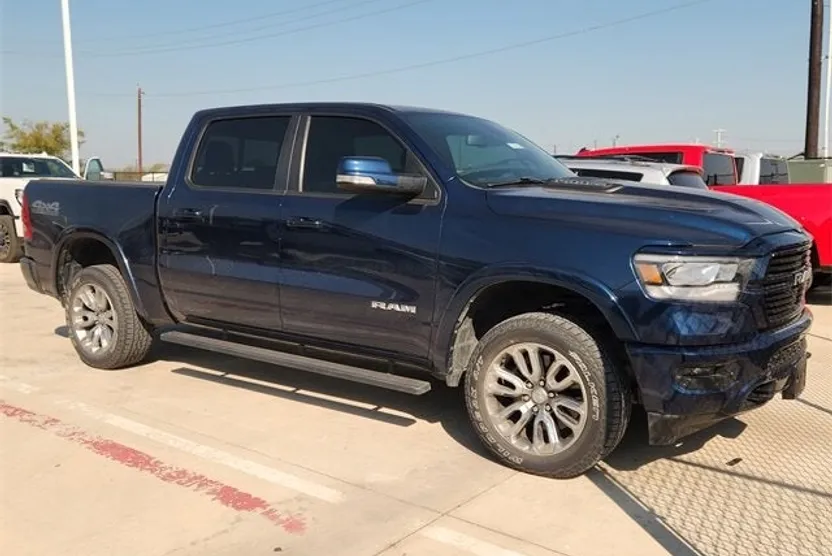 2020 Ram 1500 Laramie photo 1