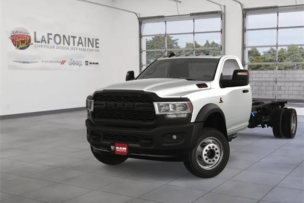 2024 Ram 5500 Tradesman photo 1