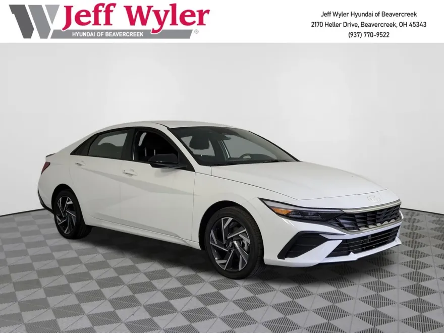 2025 Hyundai Elantra Hybrid SEL Sport photo 1