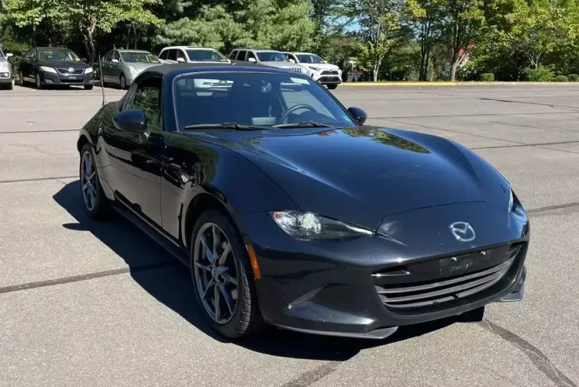 2017 Mazda MX-5 Miata Miata Grand Touring photo 1