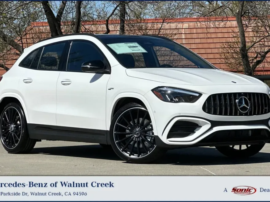 2024 Mercedes Benz GLA AMG 35 4MATIC photo 1