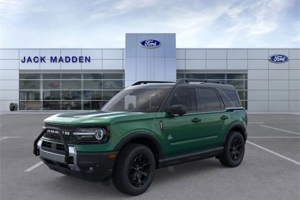 2025 Ford Bronco Sport Outer Banks photo 1