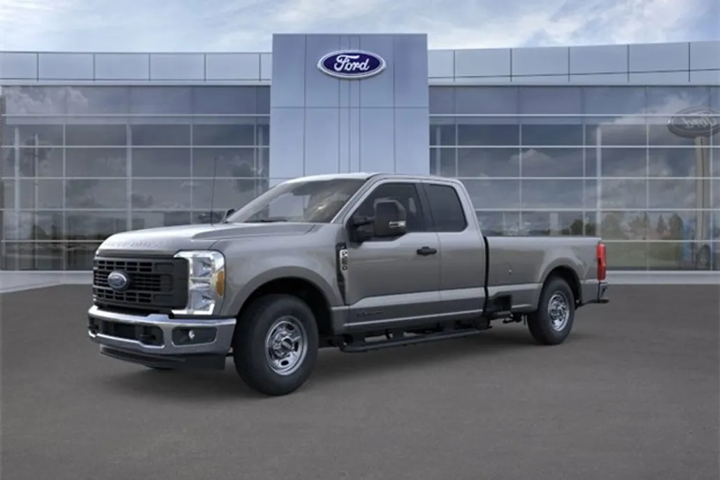 2025 Ford F-250 XL photo 1