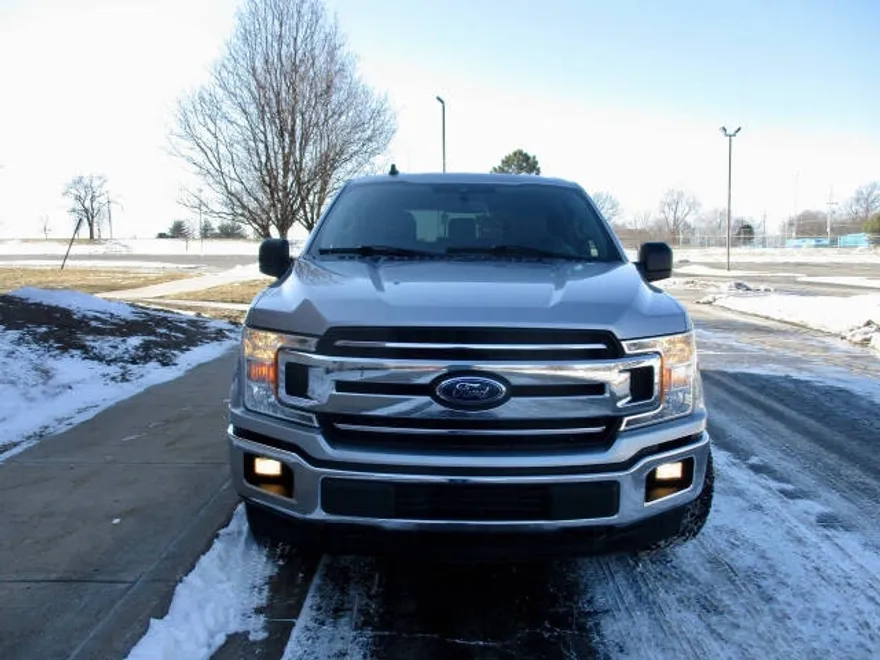 2020 Ford F-150 XLT photo 1