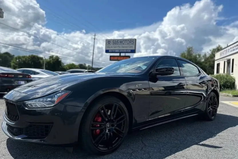 2022 Maserati Ghibli GT photo 1
