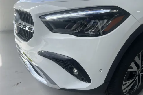 2025 Mercedes Benz GLA 250 photo 3