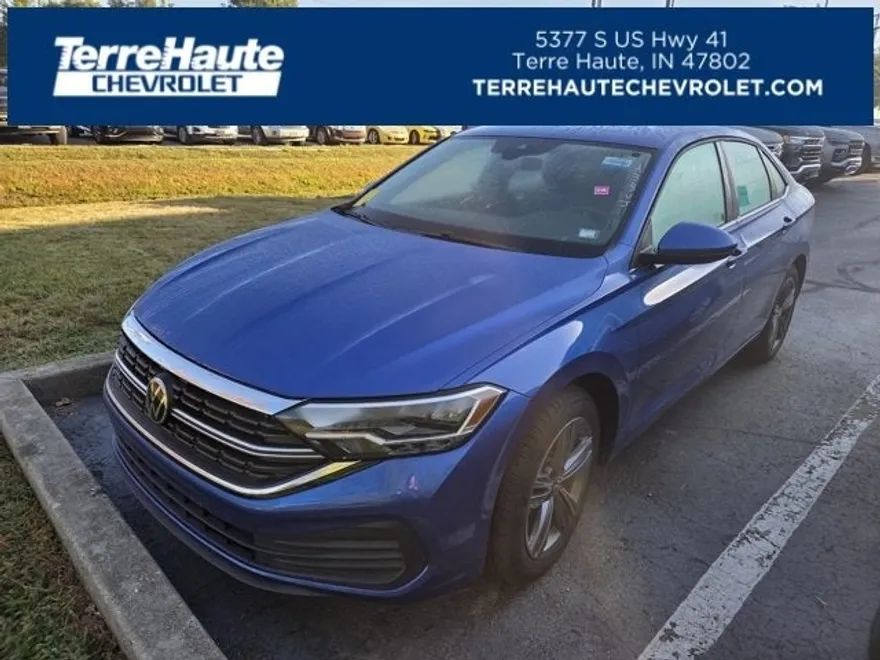 2024 Volkswagen Jetta SE photo 1