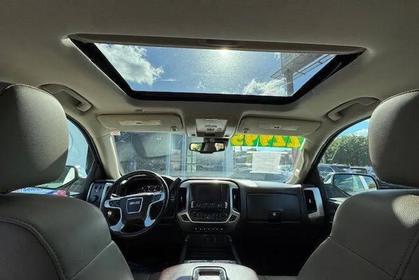 2016 Gmc Sierra 1500 SLT photo 1