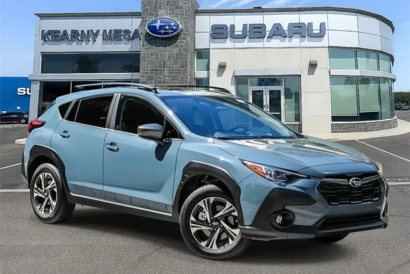 2025 Subaru Crosstrek Premium photo 1