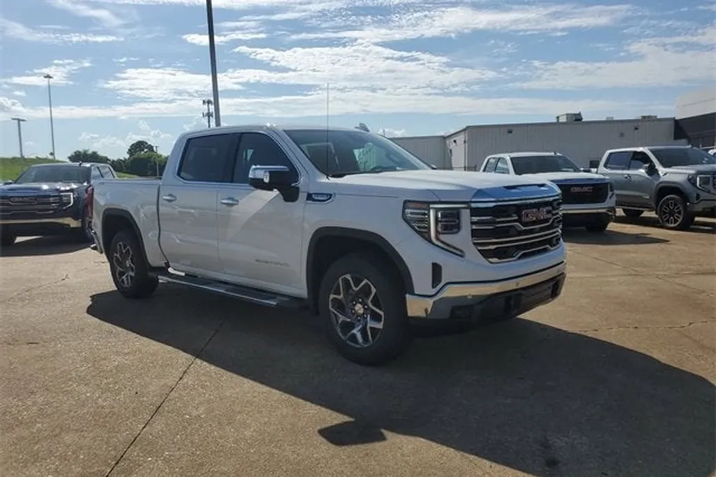 2026 Gmc Sierra 1500 SLT photo 1