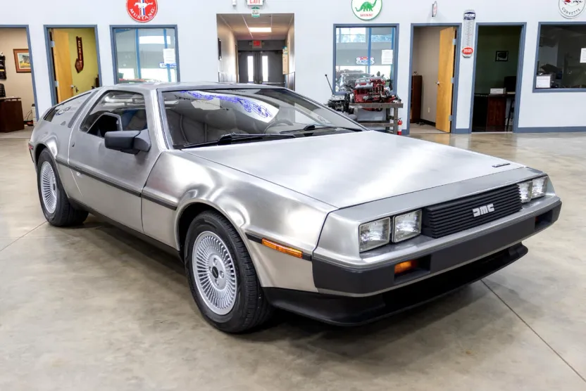 1982 Delorean DMC-12 photo 1