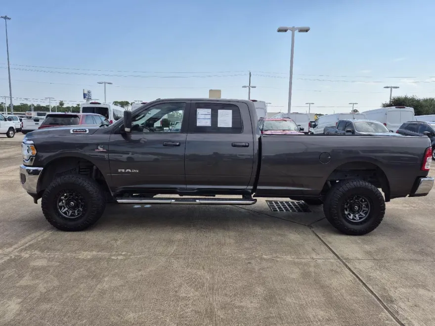 2022 Ram 2500 Big Horn photo 1