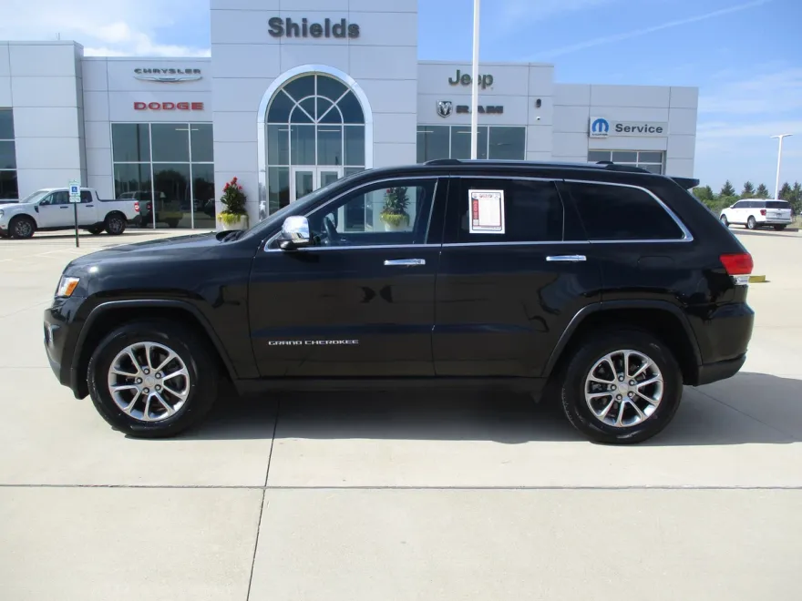 2015 Jeep Grand Cherokee Limited photo 1