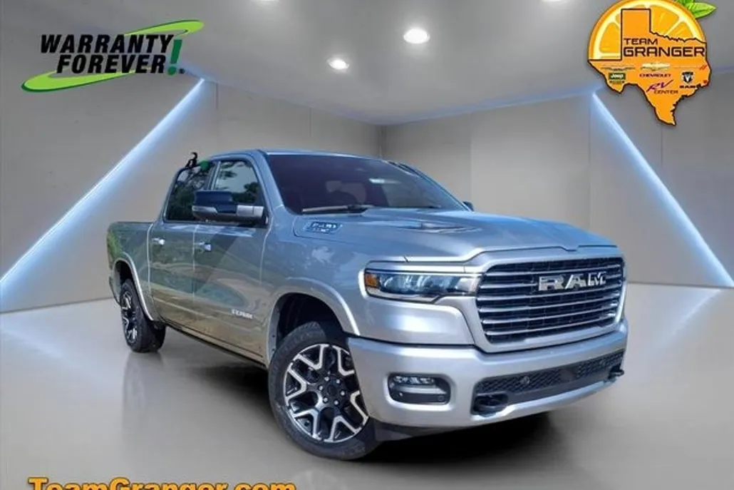 2025 Ram 1500 Laramie photo 1