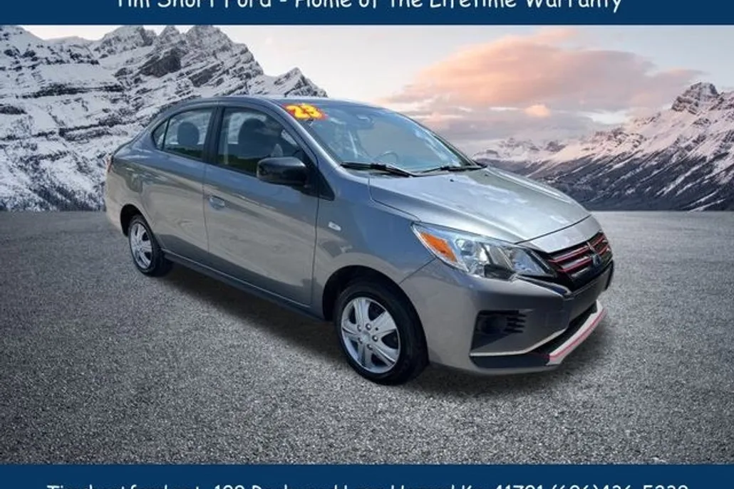 2023 Mitsubishi Mirage G4 LE photo 1