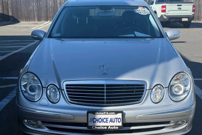 2003 Mercedes Benz E 320 photo 1