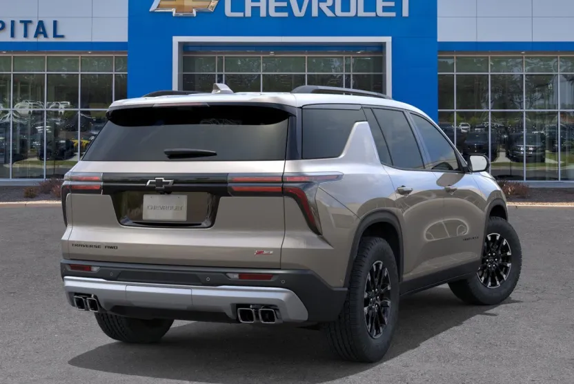 2026 Chevrolet Traverse Z71 photo 1