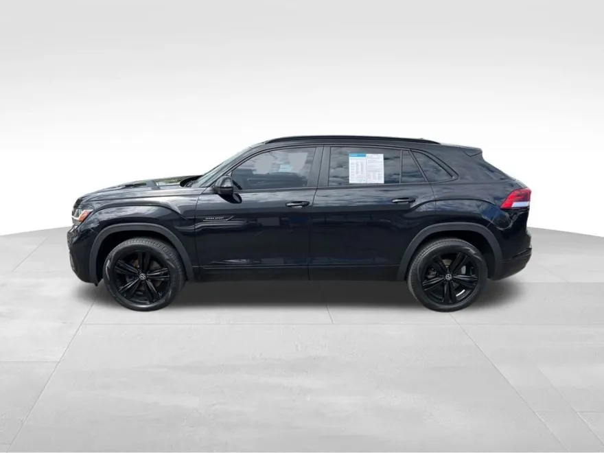 2023 Volkswagen Atlas Cross Sport SEL R-Line photo 1