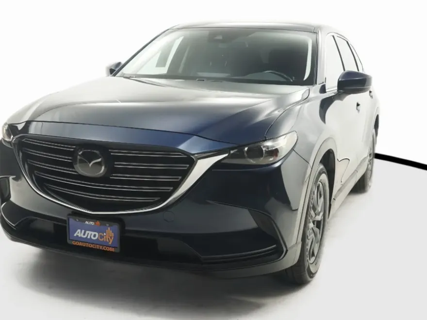 2022 Mazda CX-9 Touring photo 1