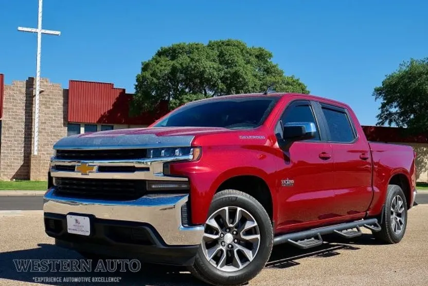 2020 Chevrolet Silverado 1500 LT photo 1