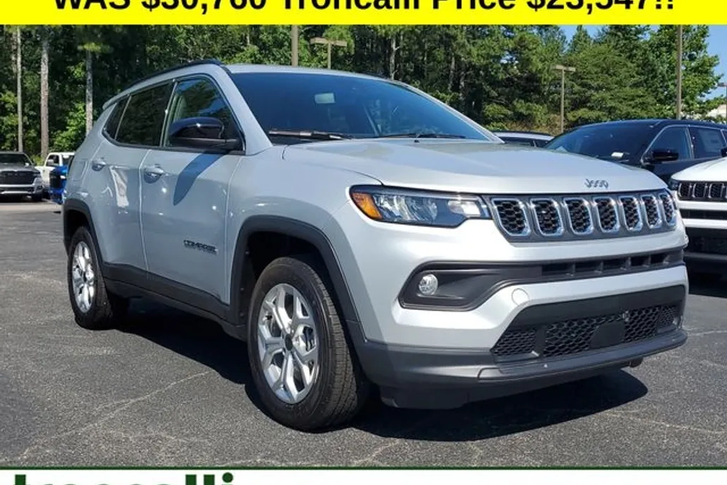 2025 Jeep Compass Latitude photo 1