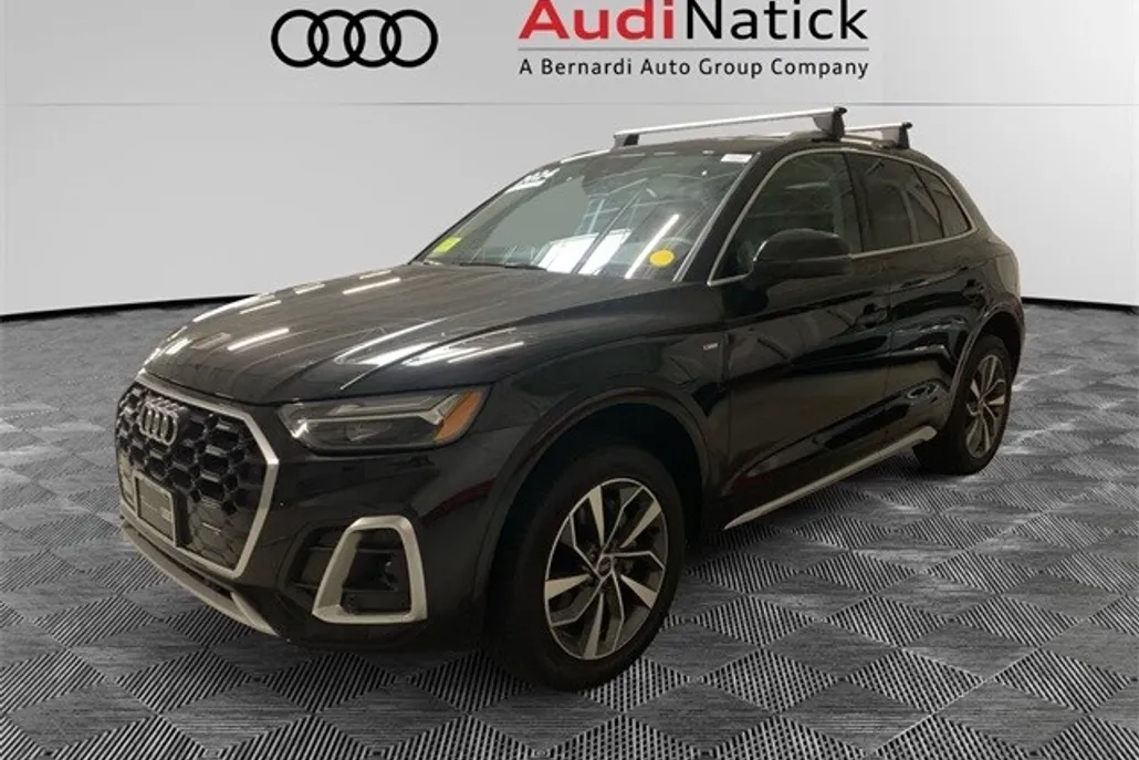 2024 Audi Q5 45 S line Premium photo 1