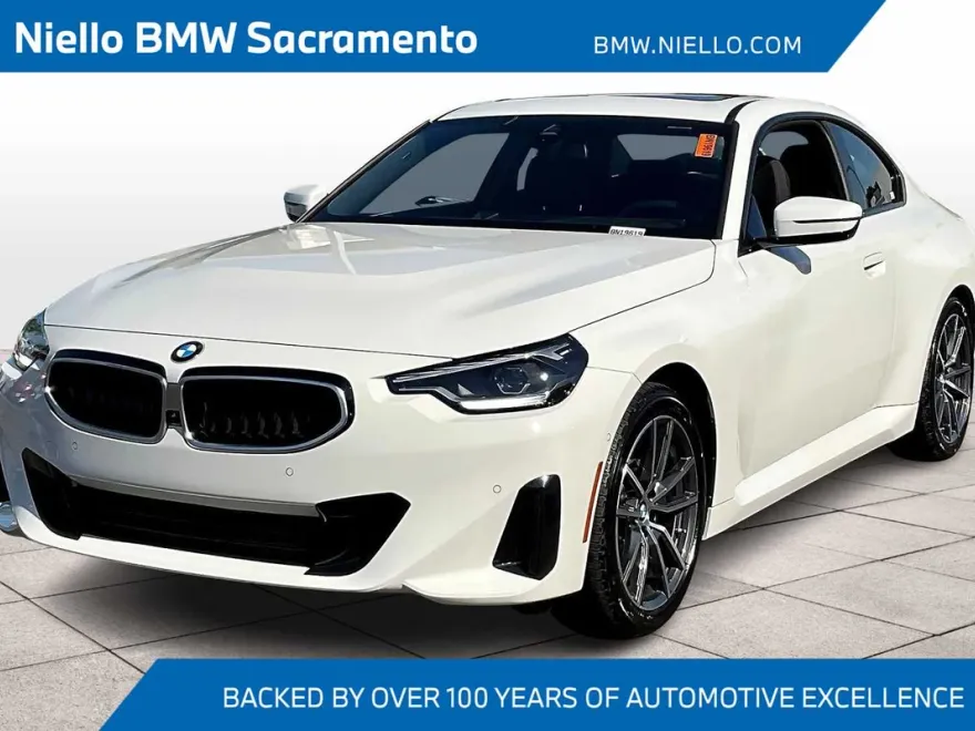 2025 Bmw 230i Coupe photo 1