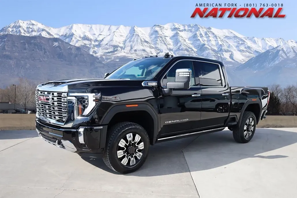 2026 Gmc Sierra 3500 HD Denali photo 1