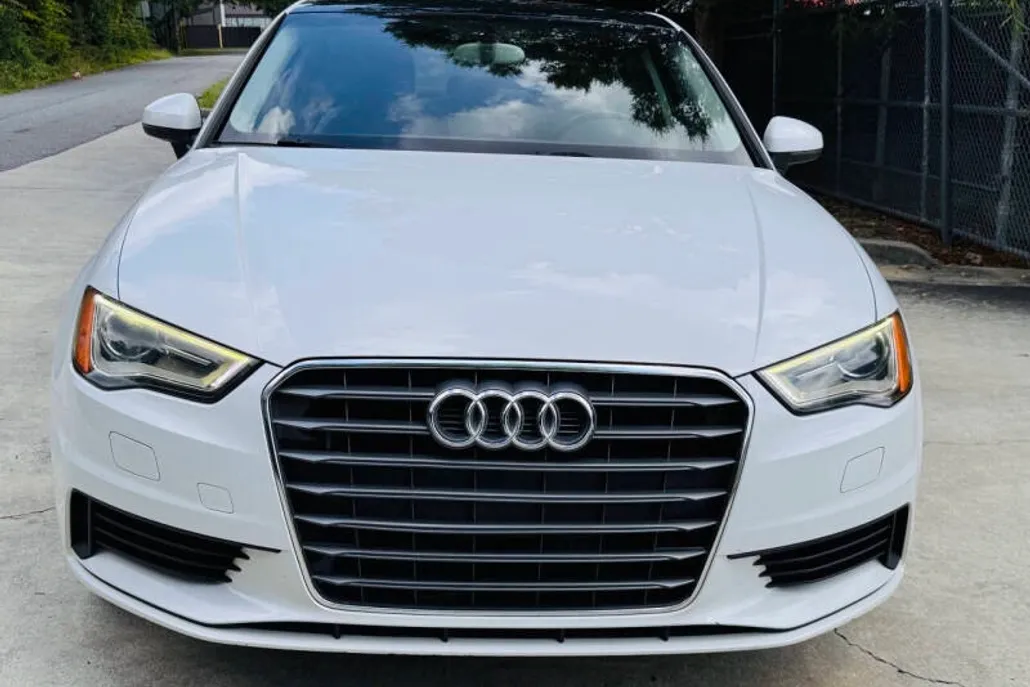 2015 Audi A3 1.8T Premium photo 1