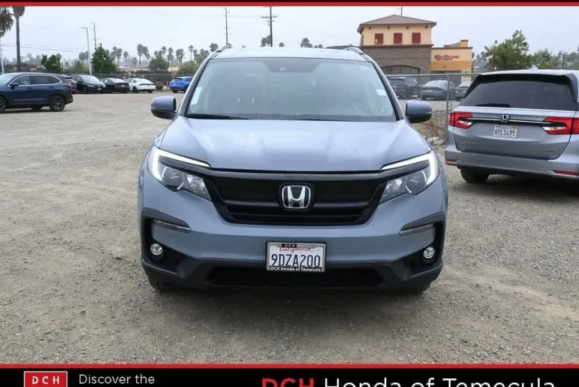 2022 Honda Pilot Special Edition photo 1