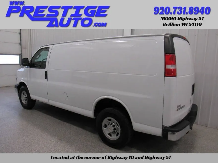 2020 Chevrolet Express 3500 Cargo Van photo 1