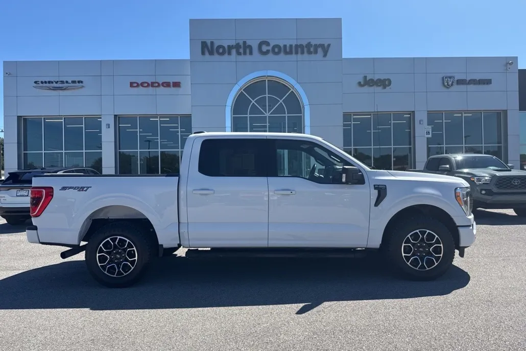 2021 Ford F-150 XLT photo 1