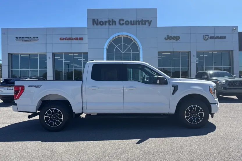 2021 Ford F-150 XLT photo 1