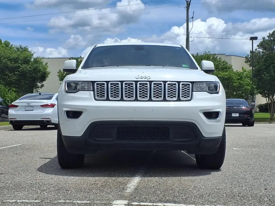 2020 Jeep Grand Cherokee Laredo E photo 1