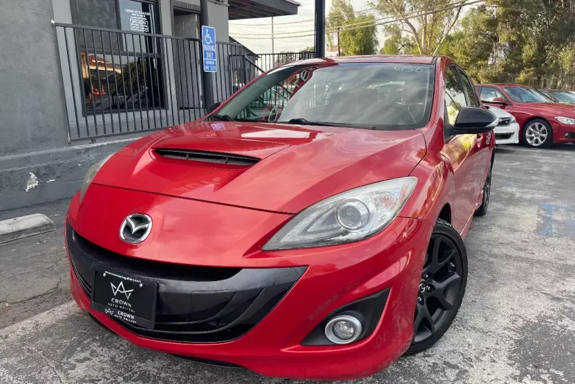 2013 Mazda Mazda3 Touring photo 1